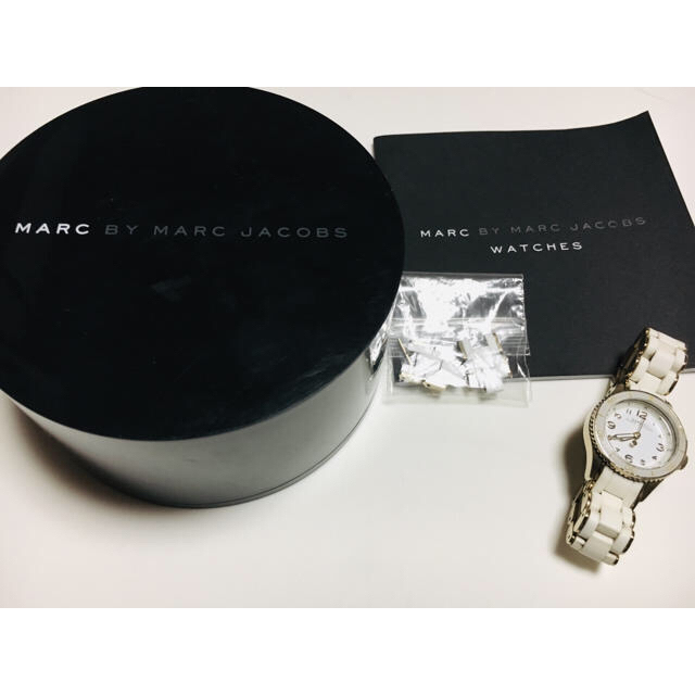 MARC BY MARC JACOBS(マークバイマークジェイコブス)の【MARC JACOBS】アナログ腕時計 レディースのファッション小物(腕時計)の商品写真