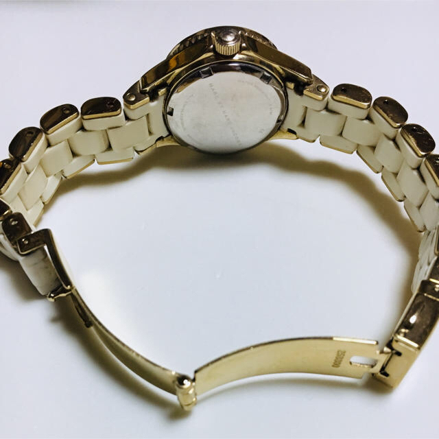 MARC BY MARC JACOBS(マークバイマークジェイコブス)の【MARC JACOBS】アナログ腕時計 レディースのファッション小物(腕時計)の商品写真