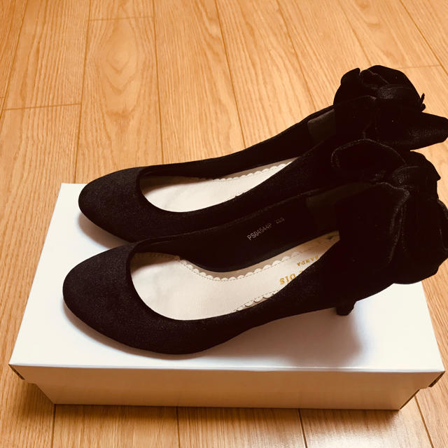 バックリボン パンプス 23cm レディースの靴/シューズ(ハイヒール/パンプス)の商品写真
