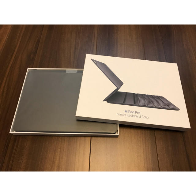 Apple(アップル)の(US配列)iPadPro 11インチ用Smart Keyboard Folio スマホ/家電/カメラのスマホアクセサリー(iPadケース)の商品写真