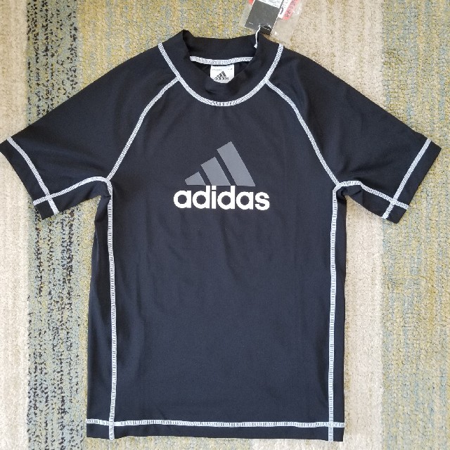 adidas(アディダス)のアディダス adidas ラッシュガード 160cm キッズ/ベビー/マタニティのキッズ服男の子用(90cm~)(水着)の商品写真