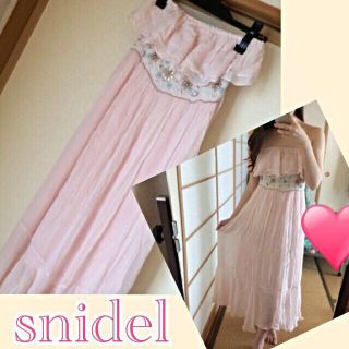 スナイデル(SNIDEL)のsnidel♡ビジューベアマキシワンピ(ロングワンピース/マキシワンピース)