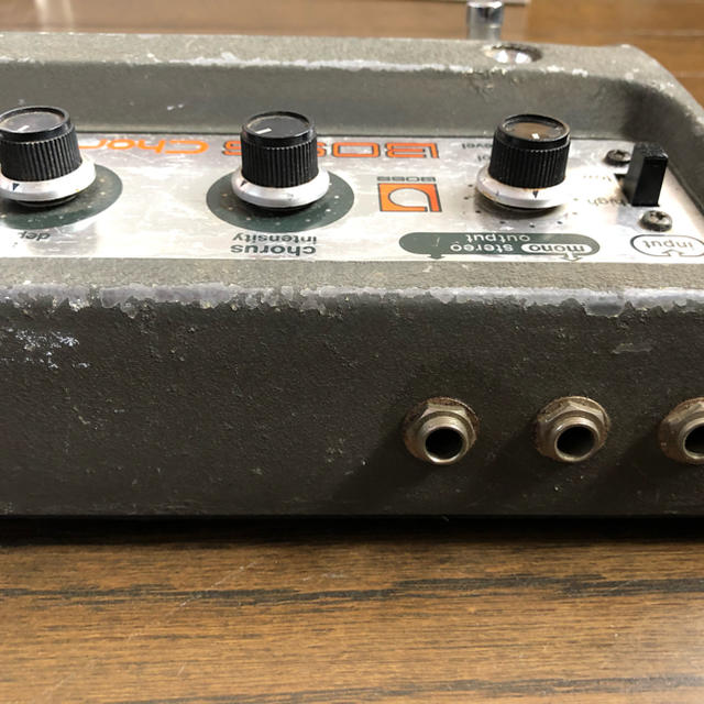 BOSS(ボス)のBOSS CE-1 楽器のギター(エフェクター)の商品写真