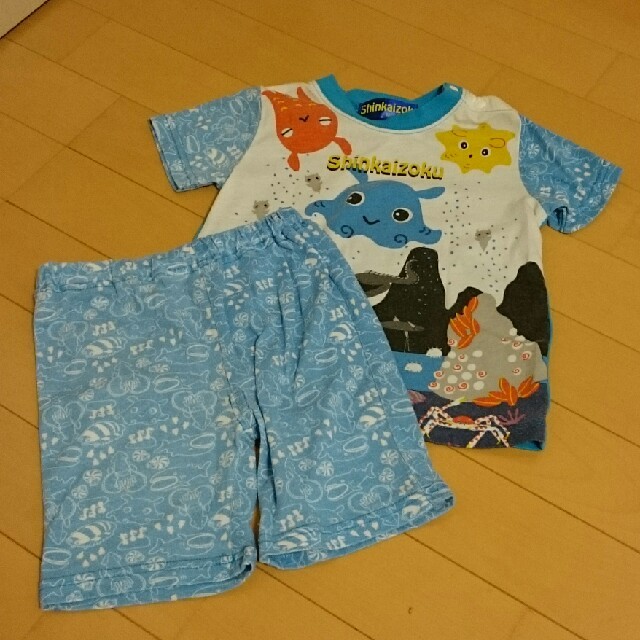 サンリオ(サンリオ)のc パジャマ サイズ95 キッズ/ベビー/マタニティのキッズ服男の子用(90cm~)(パジャマ)の商品写真