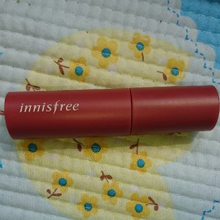 イニスフリー(Innisfree)の【新品】イニスフリービビッドコットンインクティント10番ブラウンチューリップ(リップグロス)