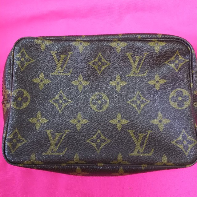 Louis Vuitton ポーチ