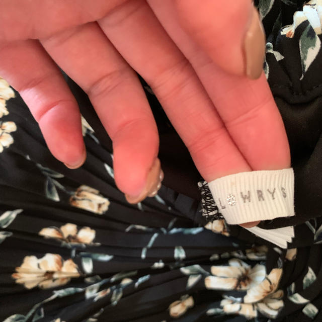 LOWRYS FARM(ローリーズファーム)のフレアスカート レディースのスカート(ロングスカート)の商品写真
