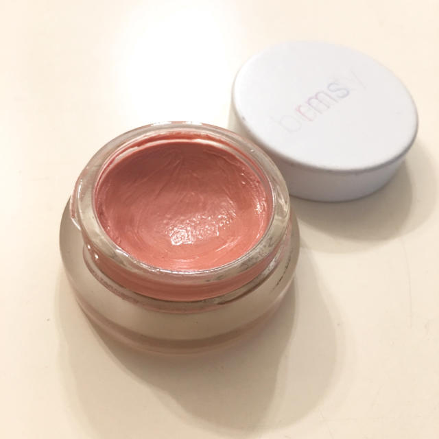 Cosme Kitchen(コスメキッチン)のrms beauty リップカラー ♡ オネスト コスメ/美容のベースメイク/化粧品(口紅)の商品写真