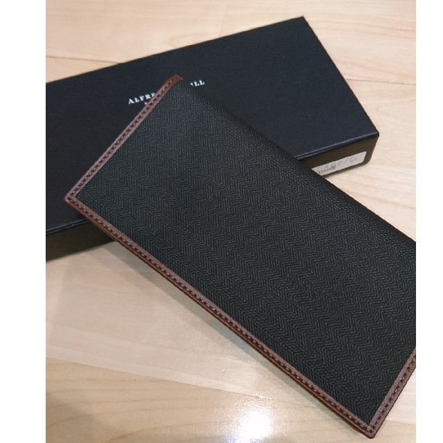 Dunhill(ダンヒル)の【新品！付属品あり】dunhill 長財布 D5664 ブラック メンズのファッション小物(長財布)の商品写真