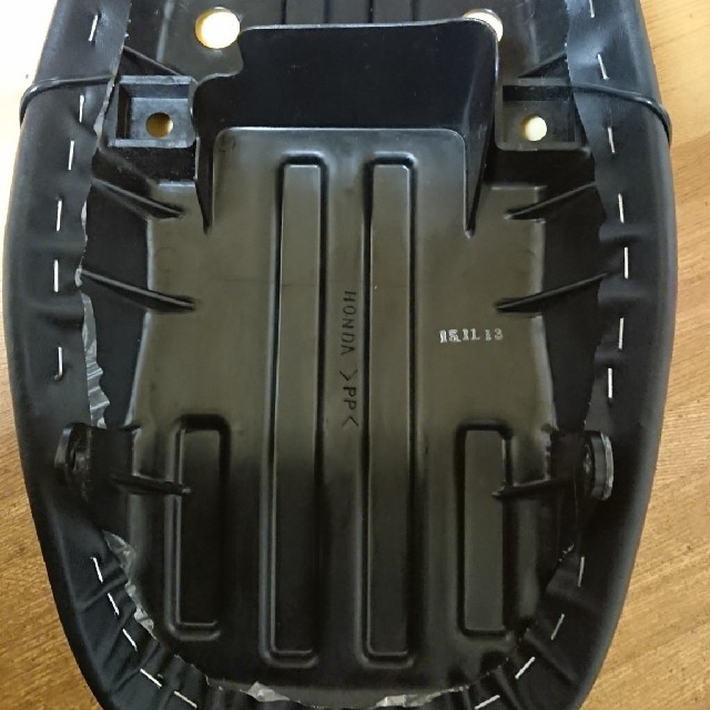 までの】 【Ryou様専用です。】バイクシート エイプ50用シート タック