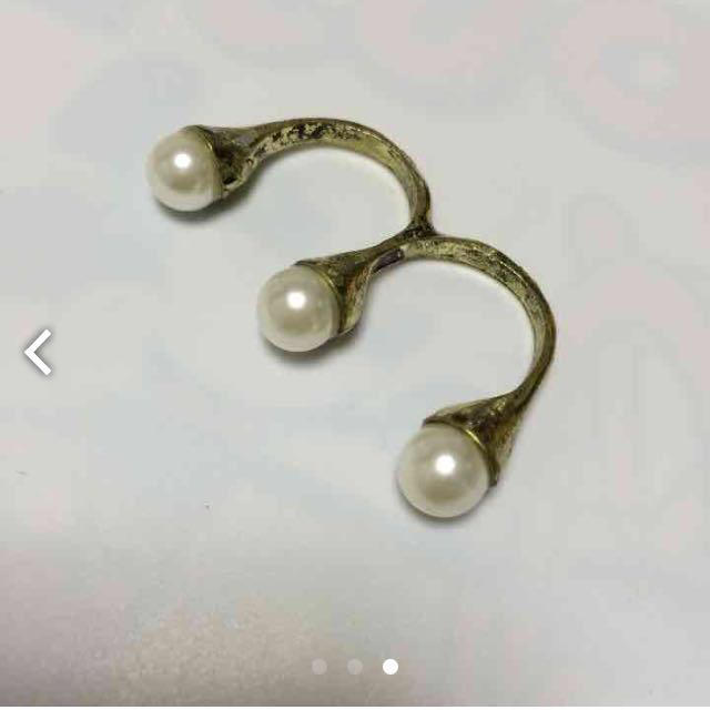 新品 ダブル パールつけ リング レディースのアクセサリー(リング(指輪))の商品写真