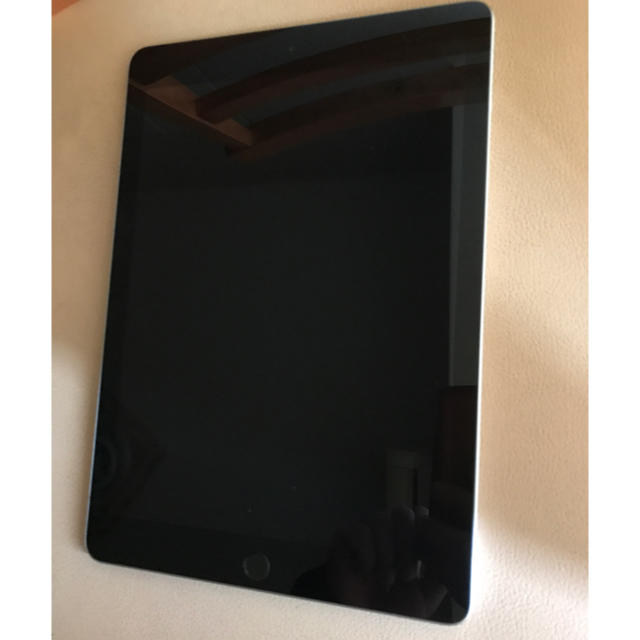 美品 ipad 2018 グレー 128gb wifi 9.7  6th