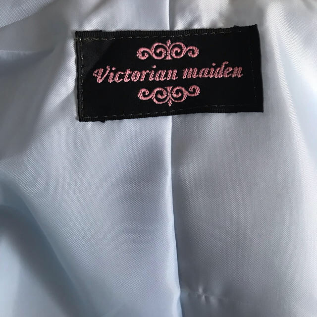 Victorian maiden(ヴィクトリアンメイデン)の週末値下げ ヴィクトリアンメイデン セーラースプリングコート レディースのジャケット/アウター(スプリングコート)の商品写真