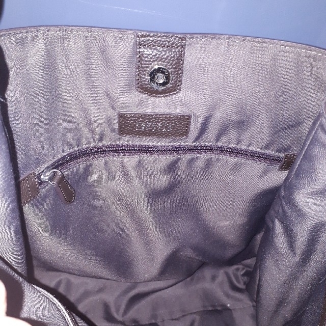 BARNEYS NEW YORK(バーニーズニューヨーク)のレザーショルダートートバッグ メンズのバッグ(トートバッグ)の商品写真