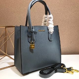 Michael Kors - 新品未使用 Michael Kors ハンドバッグ ショルダーバッグの通販｜ラクマ