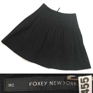 フォクシー(FOXEY)の美品 クリーニング済み♡新タグ商品 洗えるストレッチグログラン膝丈スカート38(ひざ丈スカート)