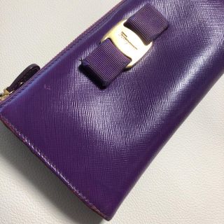 フェラガモ(Ferragamo)のフェラガモ長財布☆レアカラー☆パープル(財布)