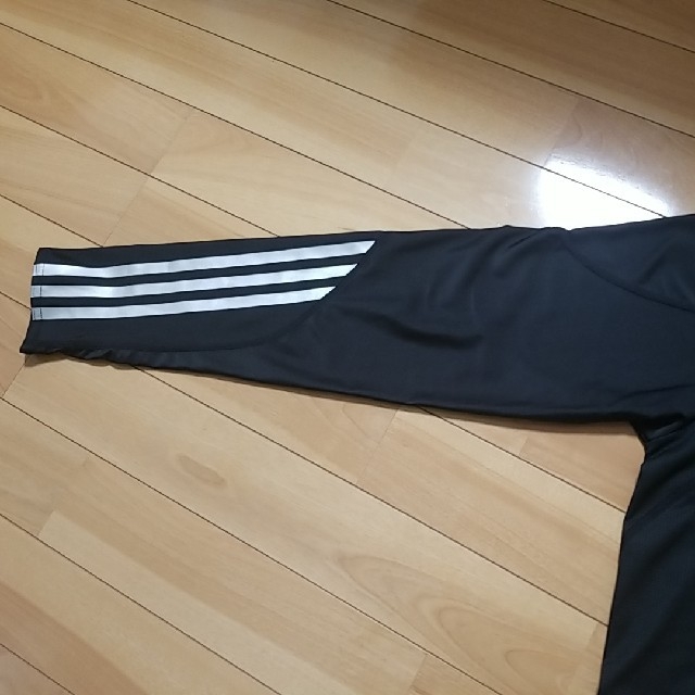 adidas(アディダス)の*RHR*様専用　アディダス　アンダーシャツ　2XO スポーツ/アウトドアの野球(ウェア)の商品写真