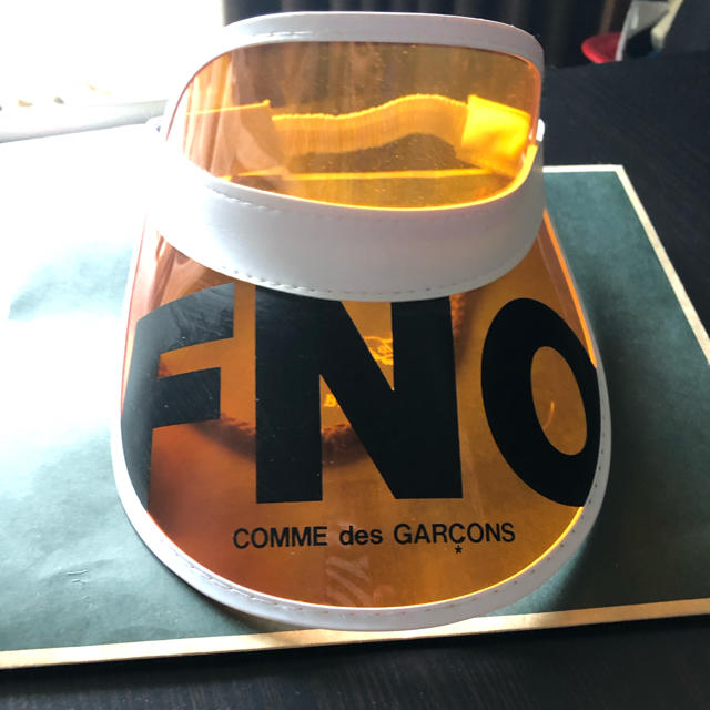 COMME des GARCONS(コムデギャルソン)のコムデギャルソン 半透明 サンバイザー メンズの帽子(サンバイザー)の商品写真