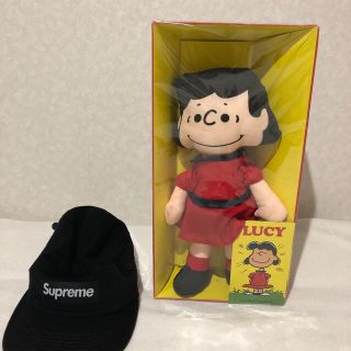 ピーナッツ(PEANUTS)のピーナッツ ルーシー 2D PLUSH CUSHION(クッション)