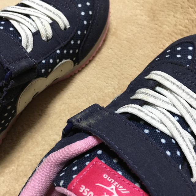 Mizuno ミキハウス ミズノ コラボ スニーカー ネイビー 女の子 スニーカーの通販 By りんご S Shop ミズノならラクマ Mizuno ミキハウス ミズノ コラボ スニーカー ネイビー 女の子 スニーカーの通販 By りんご S Shop ミズノならラクマ