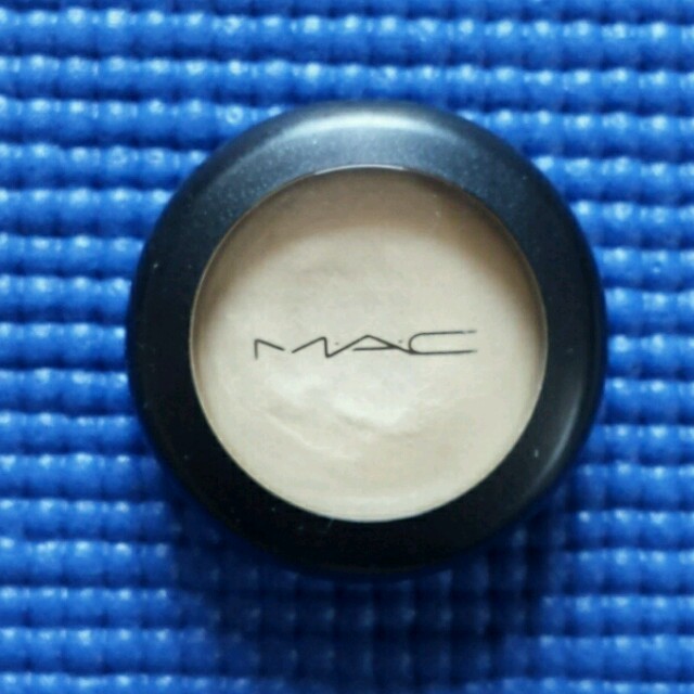 MAC(マック)のクリームカラーベース コスメ/美容のベースメイク/化粧品(その他)の商品写真