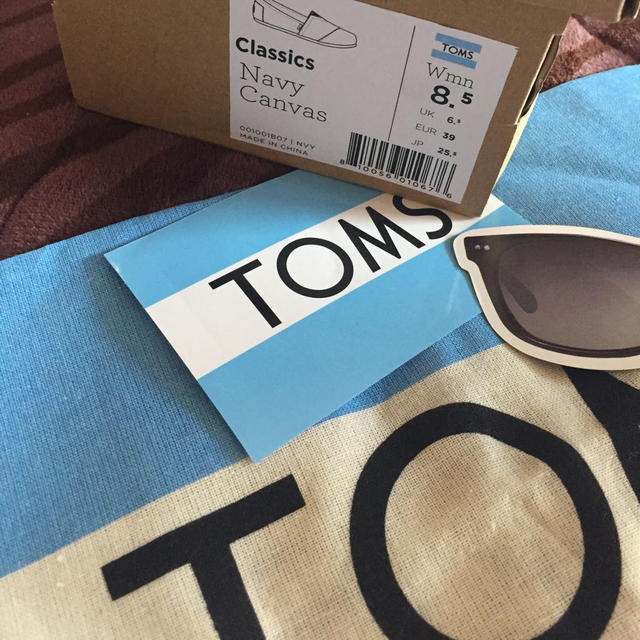 TOMS スリッポン ネイビー 8.5