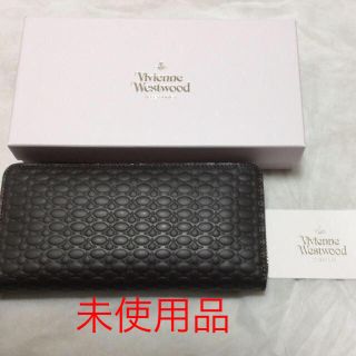 極美品】箱 ひどかっ Vivienne Westwood レター型 折り財布 シボ 極美品】箱 ひどかっ Vivienne Westwood レター型 折り財布 シボ