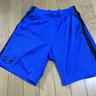 アンダーアーマー(UNDER ARMOUR)のハーフパンツ(パンツ/スパッツ)