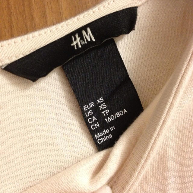 H&M(エイチアンドエム)の値下げ↯バイカラートップス レディースのトップス(Tシャツ(長袖/七分))の商品写真