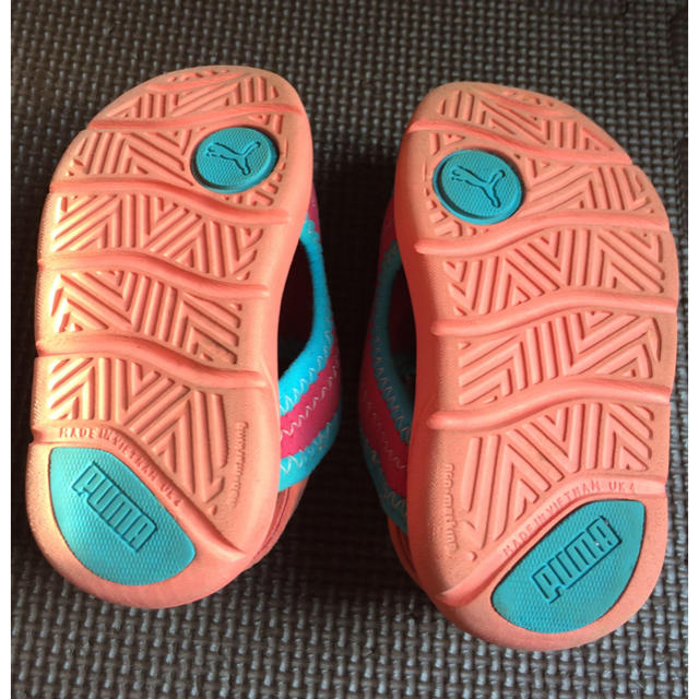 PUMA(プーマ)のプーマPUMA ベビーサンダル 13.0 キッズ/ベビー/マタニティのベビー靴/シューズ(~14cm)(サンダル)の商品写真