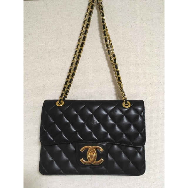 CHANEL マトラッセ ショルダーバッグ