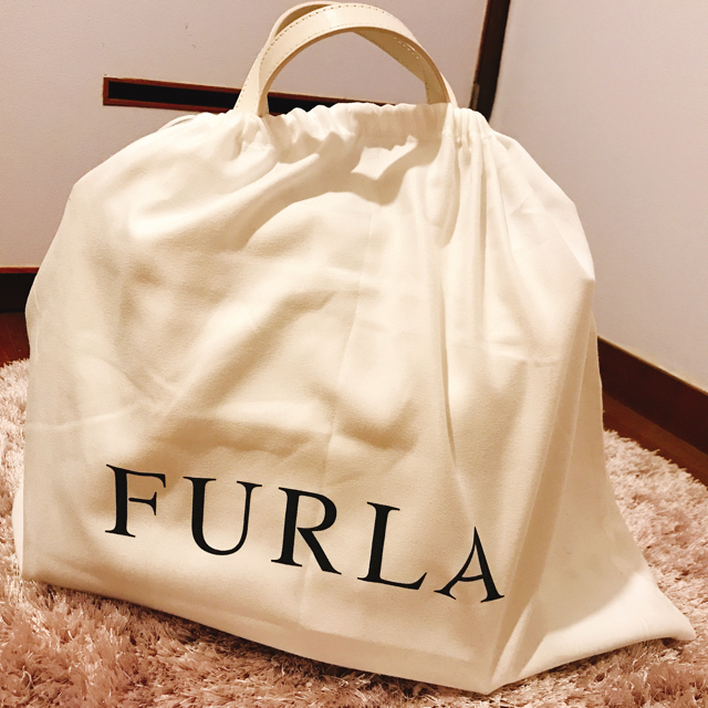 新品 FURLA バッグ