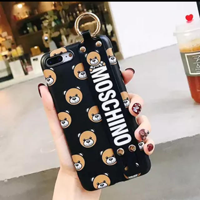 MOSCHINO - モスキーノ柄iPhoneケース★の通販 by puppy♡セレクトショップ's shop｜モスキーノならラクマ