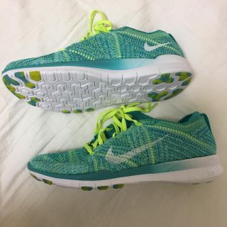 ナイキ(NIKE)のNIKE ナイキ フリーニット 未使用 24cm 送料込(スニーカー)