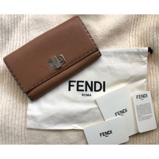 フェンディ(FENDI)のフェンディ FENDI 財布 ピーカブー セレリア(財布)