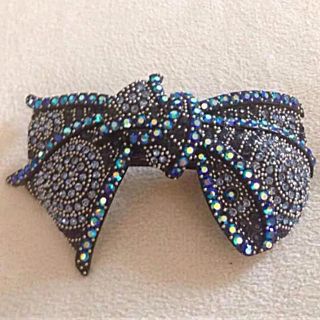 スワロフスキー(SWAROVSKI)のスワロフスキーのバレッタ 値下げします！(バレッタ/ヘアクリップ)