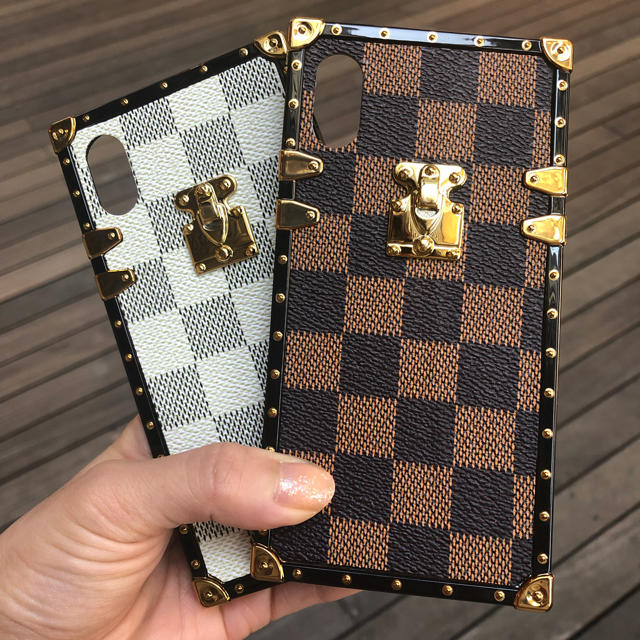 iPhone X ケース LV チェック モノグラム ストラップ付きの通販 by Gucci-Gang's shop｜ラクマ