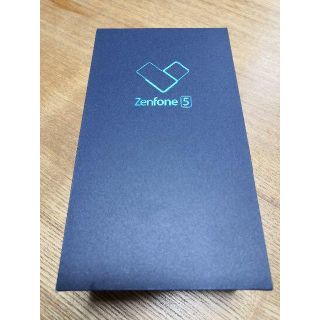 エイスース(ASUS)の【新品未開封】simフリー ASUS Zenfone5 シルバー(スマートフォン本体)