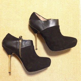 ザラ(ZARA)のZARA ピンヒール(ハイヒール/パンプス)