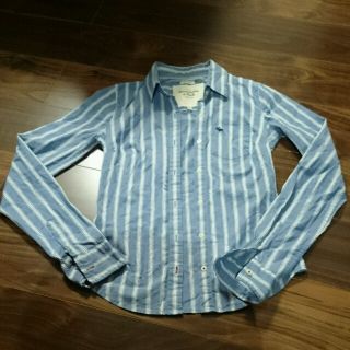 アバクロンビーアンドフィッチ(Abercrombie&Fitch)のアバクロ ★コットンシャツ （XＳ）(シャツ/ブラウス(長袖/七分))