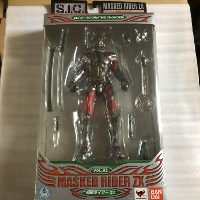 BANDAI   新品未開封品 SIC 仮面ライダーZXゼクロス S.I.C