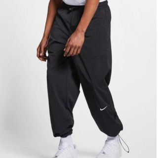 NIKE - 正規品 新品 Mサイズ NIKE LAB パンツ NIKELAB ナイロンの通販 ...