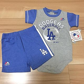 dodgers セットアップ 6-9months(ロンパース)