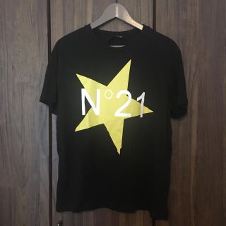 ヌメロヴェントゥーノ(N°21)のN°21 ロゴTシャツ  ヌメロヴェントゥーノ (Tシャツ(半袖/袖なし))