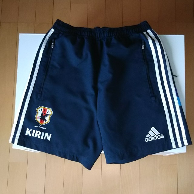 adidas(アディダス)のアディダス 日本代表KIRINユニホーム スポーツ/アウトドアのサッカー/フットサル(ウェア)の商品写真