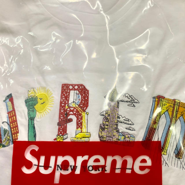 Supreme(シュプリーム)の【即日発送可能】Supreme City Arc Tee White Lサイズ メンズのトップス(Tシャツ/カットソー(半袖/袖なし))の商品写真