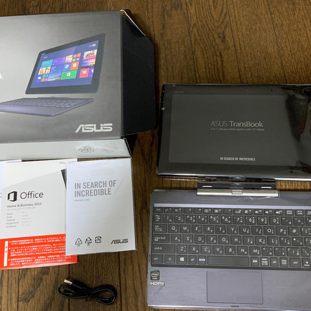 Asus T100T.  タブレットパソコン