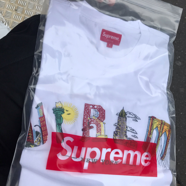 supreme city arc logo tee