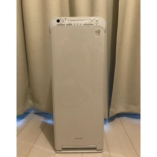 ダイキン(DAIKIN)のDAIKIN 加湿機能付き空気清浄機 ACK55T-W ホワイト(空気清浄器)